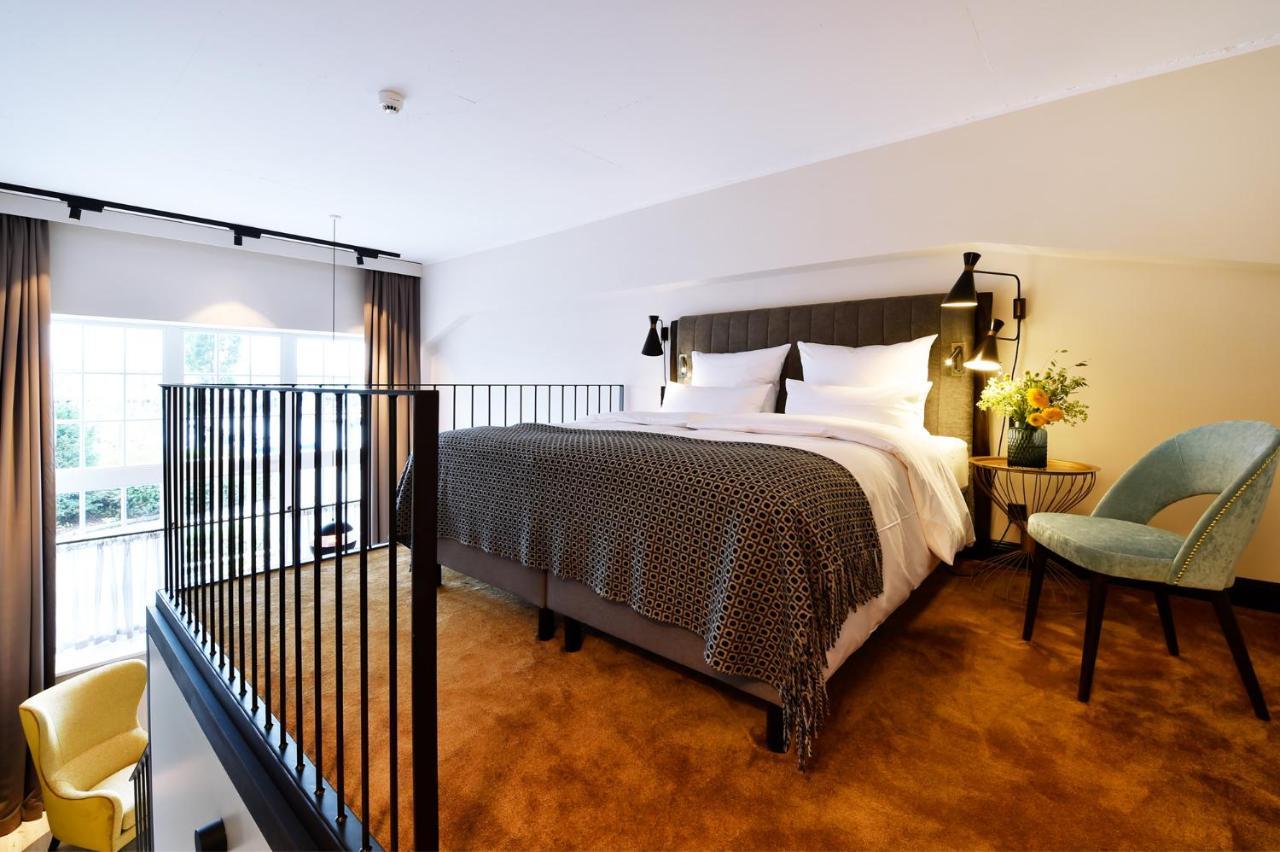 Das James Flensburg Luaran gambar A bedroom at the hotel